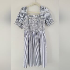 Draper James Cam smocked dress blue and white striped size medium